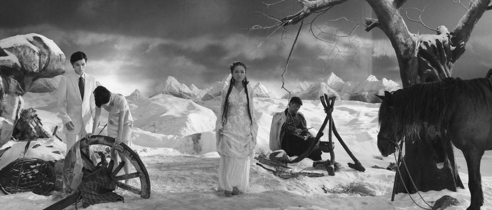Ein China-Wintermärchen: Der Film "Yejiang/The Nightman Cometh Nr. 5" (2011) von Yang Fudong erzählt eine surreale Geschichte im Stil der Nouvelle Vague. 