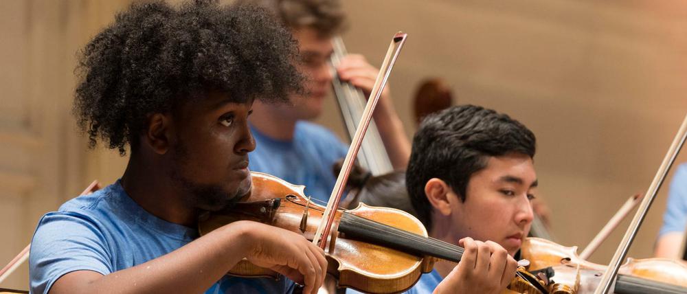 Das National Youth Orchestra of the USA im Berliner Konzerthaus.
