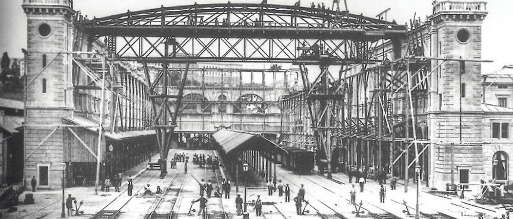 Der Zürcher Hauptbahnhof im Jahr 1870 im Bau, ein Jahr vor der Eröffnung. 
