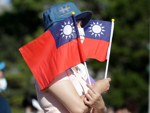 Auch wenn der Staat offiziell Republik China heißt, versteht sich die Mehrheit von Taiwans Bevölkerung nicht mehr als chinesisch.