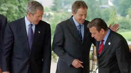 Das waren noch Zeiten: George W. Bush, Tony Blair und Gerhard Schröder (von links) im Jahr 2003.