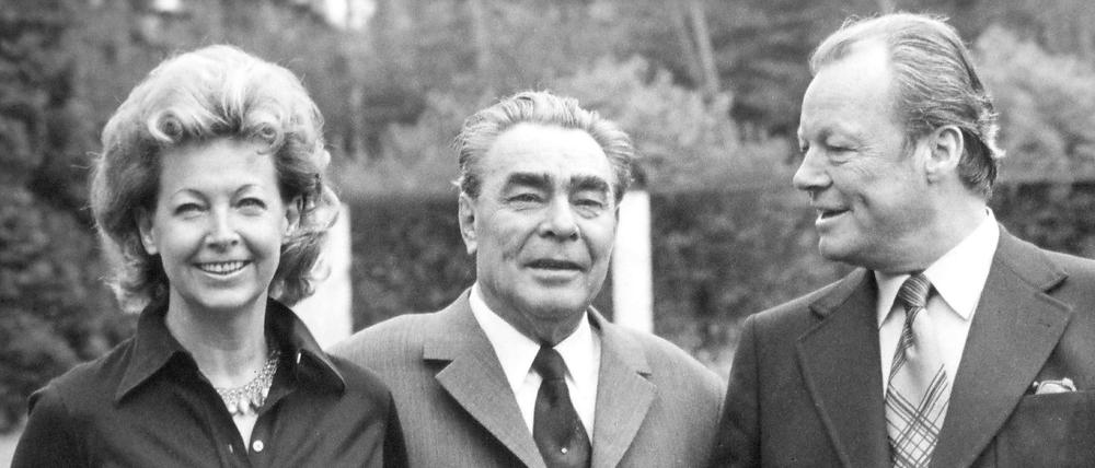 Dialogfähig: Rut Brandt, Leonid Breschnew und Willy Brandt in Bonn.
