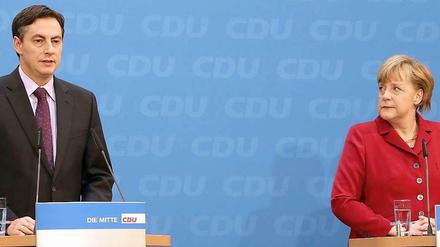 Verzockt? Noch-Ministerpräsident David McAllister (l.) wollte, dass seine Wähler auch der FDP helfen.