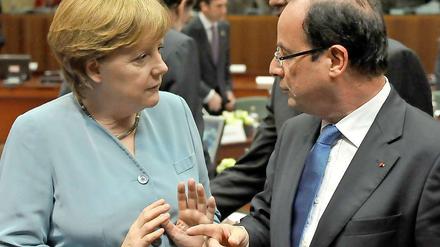 In der Findungsphase. Kanzlerin Angela Merkel und Frankreichs Staatschef Francois Hollande.