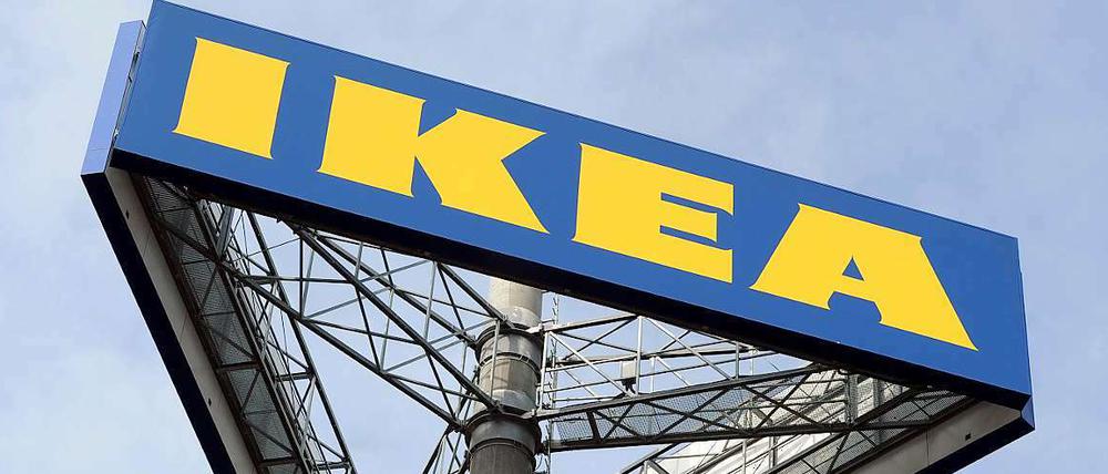 DDR-Zwangsarbeiter und Ikea. Der Möbelhersteller steht in der Kritik. 