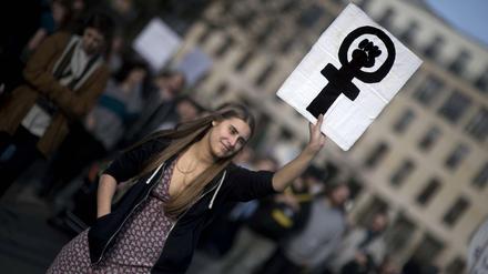 Die geballte Faust der Frauen - zum Frauentag vor zwei Jahren in Berlin