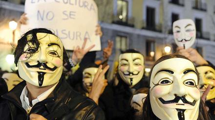 Wer sind sie? Die Hacker-Gruppe Anonymous legt sich mit Ermittlern an.