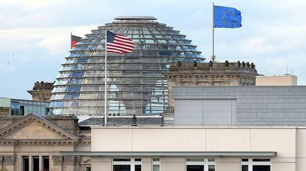 Als Reaktion auf die jüngsten Spionagefälle hat Deutschland den Repräsentanten der US-Geheimdienste in Berlin ausgewiesen.