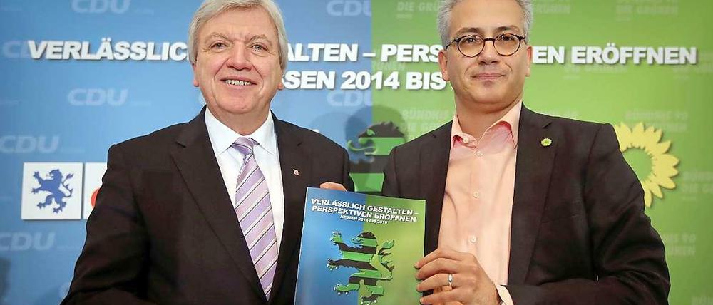 Neues Duo in Hessen: Ministerpräsident Volker Bouffier (CDU, links), und Grünen-Chef Tarek Al-Wazir, der Wirtschaftsminister werden soll.