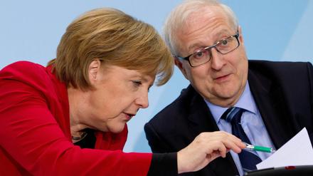 Bundeskanzlerin Angela Merkel und Bundeswirtschaftsminister Rainer Brüderle.