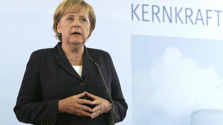 Kanzlerin Angela Merkel beim Besuch des Kernkraftwerks in Lingen.