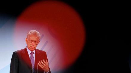Mario Monti verändert Italien, hat aber auch noch alte Sorgen.