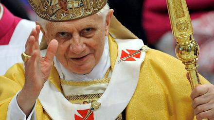 "In begründeten Einzelfällen" sei die Benutzung von Kondomen erlaubt, so der Papst.