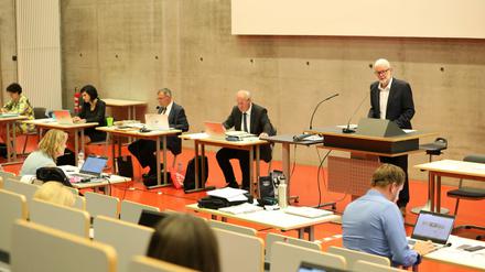 Stadtverordnetenversammlung im Hörsaal auf dem Uni-Gelände am Campus Griebnitzsee
