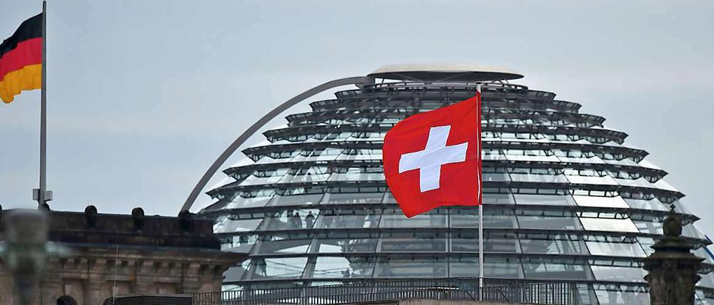 Das Verhältnis zwischen Deutschland und der Schweiz ist durch den Rechtsstreit um die Steuersünder-CD etwas abgekühlt.