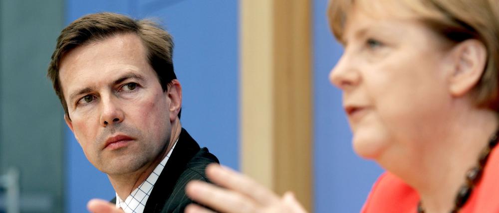 Der Mann hinter Merkel: Regierungssprecher Steffen Seibert.