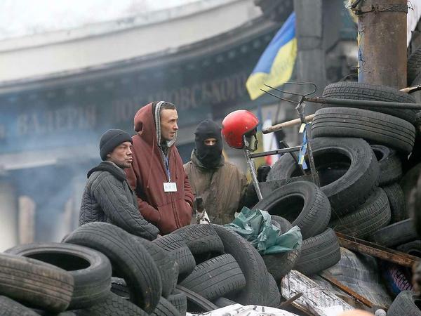 Die Demonstranten haben ihre Barrikaden am Maidan verstärkt. 