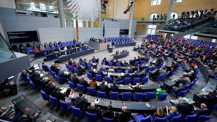 Wie bekommt man ihn wieder kleiner? Die Wahlrechtsreform beschäftigt auch den neuen Bundestag.
