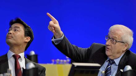 Wer kann die FDP noch retten? Parteichef Rösler oder Fraktionschef Brüderle?