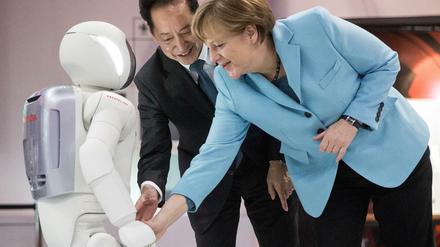 Shake-hands mit der Zukunft. Angela Merkel sagt: Soziale Gerechtigkeit gibt es nicht ohne Innovation.