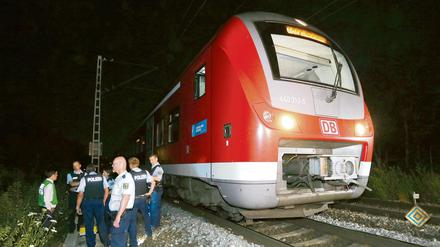 In diesem Regionalzug bei Würzburg griff ein Mann mit einer Axt Passagiere an.