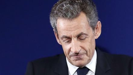 Geschlagen. Nicolas Sarkozy in seinem Wahlkampfquartier in Paris.
