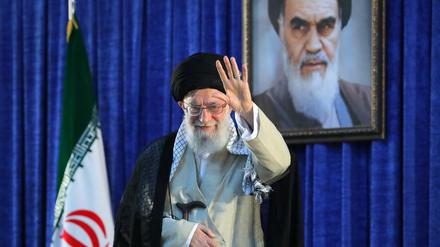 „Maximalen Widerstand“ hatte die Führung um Revolutionsführer Ajatollah Ali Chamenei angekündigt.