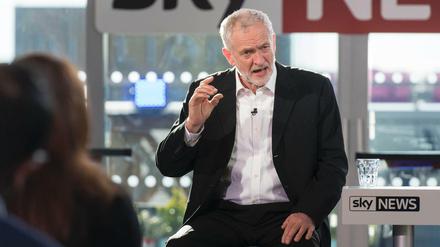 Labour-Chef Jeremy Corbyn am Montagabend im Sky-Fernsehstudio.
