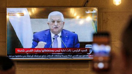 Wahlabsage live im Fernsehen: Palästinenserpräsident Mahmud Abbas 