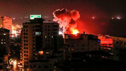 Aufnahme eines israelischen Luftschlags auf Gaza