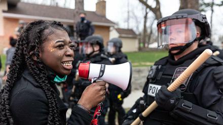 Proteste nach dem Tod eines jungen Afroamerikaners im US-Bundessstaat Minnesota.