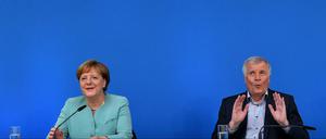 Alles wieder gut? Angela Merkel und Horst Seehofer am Samstag in Potdam.