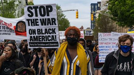 Protest gegen Gewalt gegen Schwarze in Atlanta 