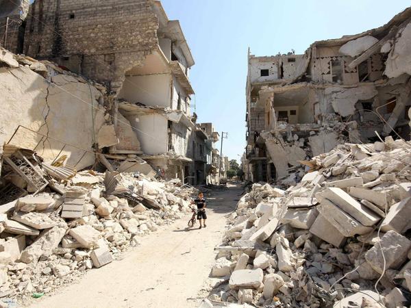 In Schutt und Asche gebombt: Die syrische Stadt Aleppo gleicht einer Trümmerlandschaft.