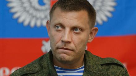 Der Anführer der prorussischen Separatisten in Donezk in der Ostukraine ist bei einer Bombenexplosion getötet worden.