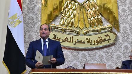 Abdel Fatah al Sisi legte am Samstag den Amtseid vor dem Parlament in Kairo ab.