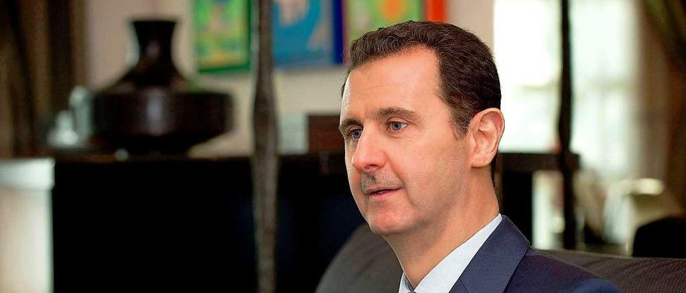 Syriens Machthaber Assad akzeptiert nur widerwillig die Luftangriffe der Allianz auf syrischem Territorium.