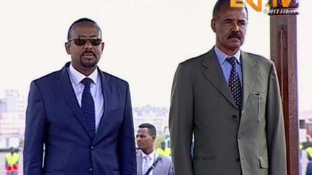 Abiy Ahmed (l), Ministerpräsident von Äthiopien, und Isaias Afwerki, Präsident von Eritrea