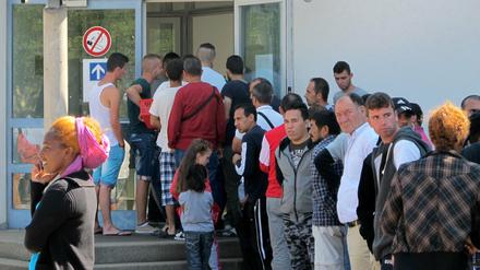 Aufnahmeeinrichtung für Asylbegehrende in Trier-Euren: Die deutsche Behörden bleiben überfordert. 