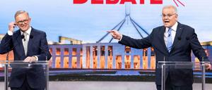 Australiens Premier Scott Morrison (r.) muss eine Wahlniederlage gegen seinen Herausforderer Anthony Albanese fürchten.
