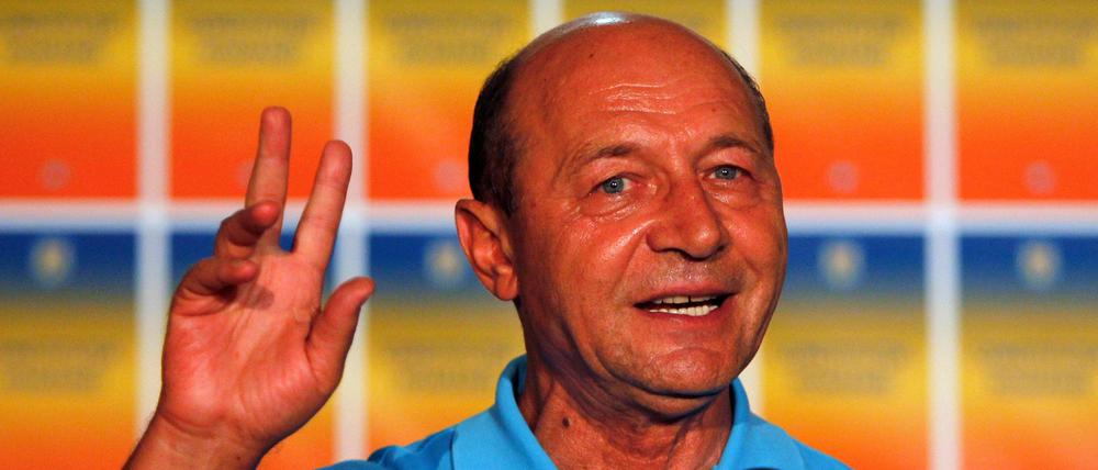 Rumäniens Präsident Traian Basescu will sein Amt nicht aufgeben. Nun hat das Verfassungsgericht die Volksabstimmung von Ende Juli für ungültig erklärt und den Staatschef damit gestärkt.