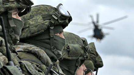 Soldaten bei einer russischen Militärübung.
