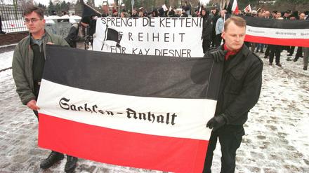 Eine NPD-Demonstration für einen inhaftierten Neonazi in Berlin. 