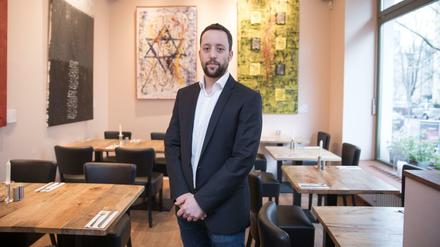 Der jüdische Restaurantbesitzer Yorai Feinberg aus Berlin wurde von einem Passanten antisemitisch beschimpft. 