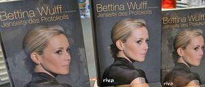 Der Verkauf des Buches von Bettina Wulff hat in manchen Buchhandlungen schon begonnen.