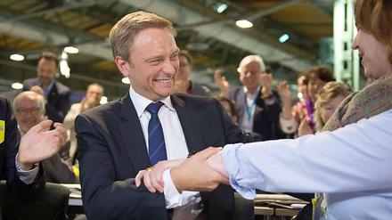 Nach der Wiederwahl: Mit dem alten und neuen Parteichef Christian Lindner geht die FDP neuen Herausforderungen entgegen.