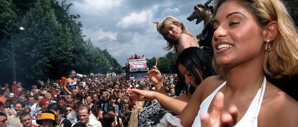 Loveparade in Berlin 1999  
