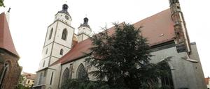 Die Stadtkirche in der Lutherstadt Wittenberg, an der das Schmährelief außen angebracht ist. 
