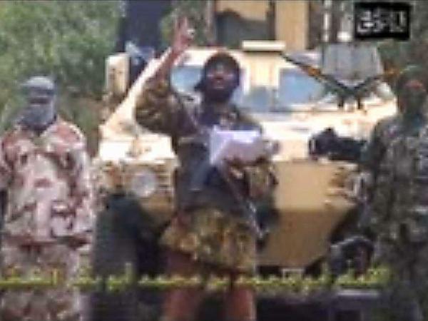 Boko-Haram-Anführer Abubakar Shekau in dem Bekennervideo. 