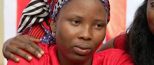 Rebecca ist ein Mädchen, dem kürzlich die Flucht aus der Gefangenschaft bei der Islamistengruppe Boko Haram gelang.